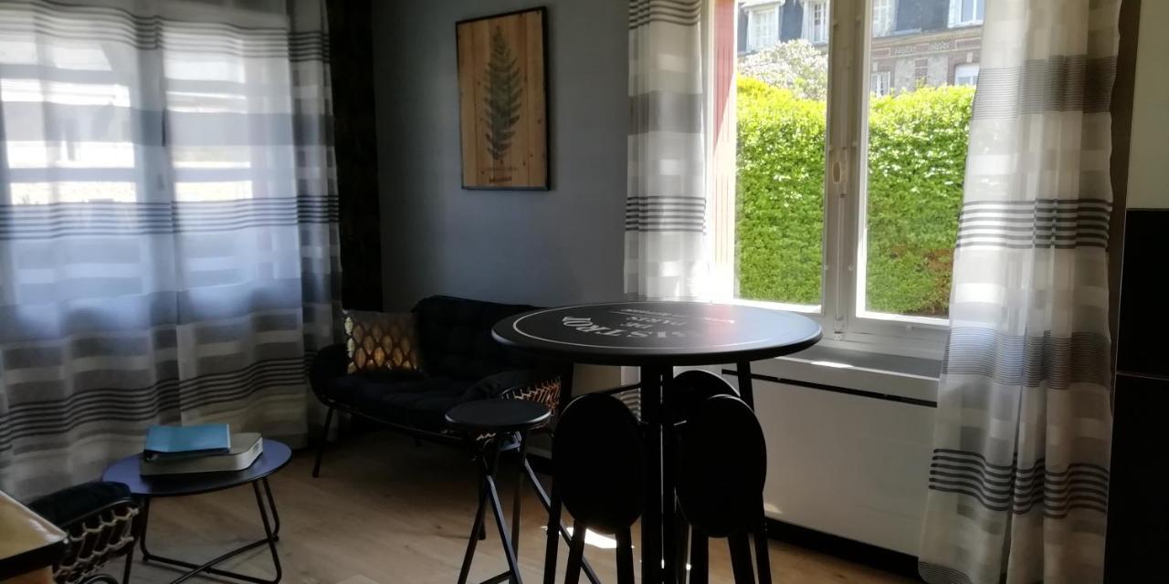 A 2 Pas D'Etretat, Appartement Classe 1 * Fécamp Esterno foto